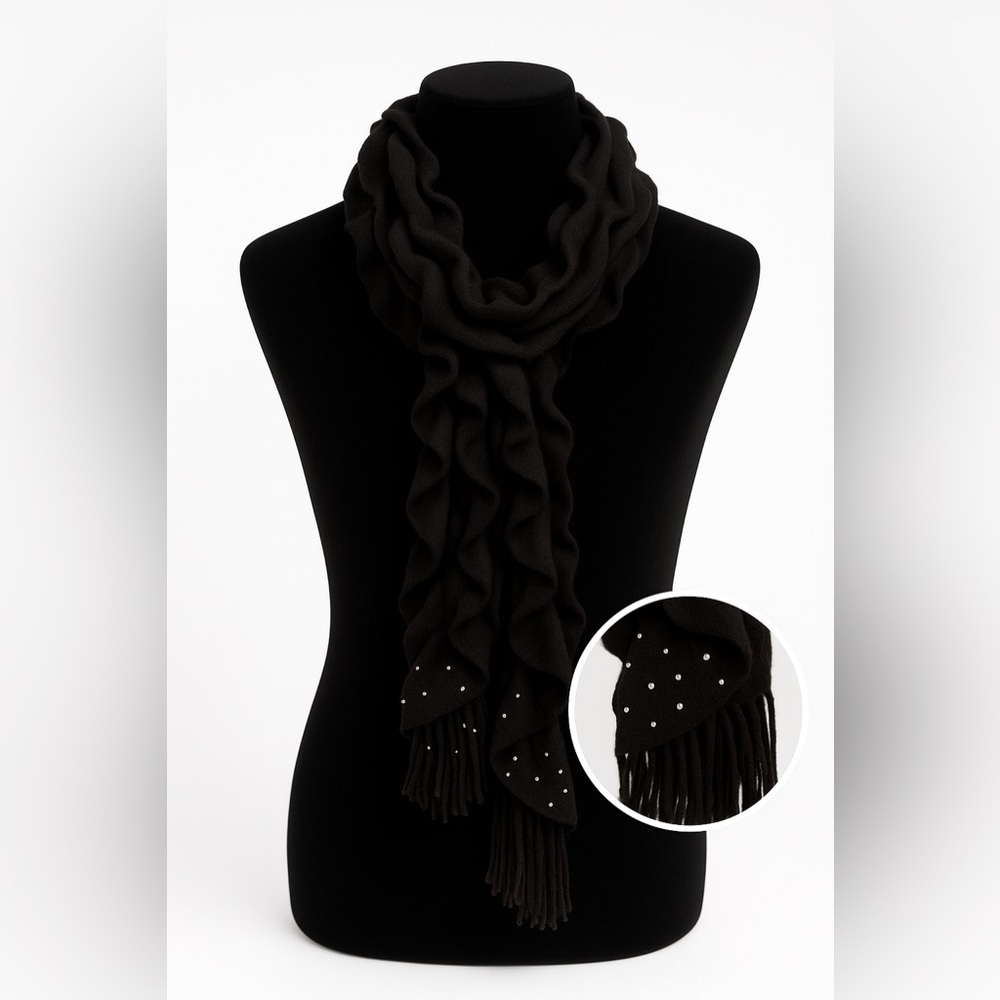 Beautiful gray scarf.